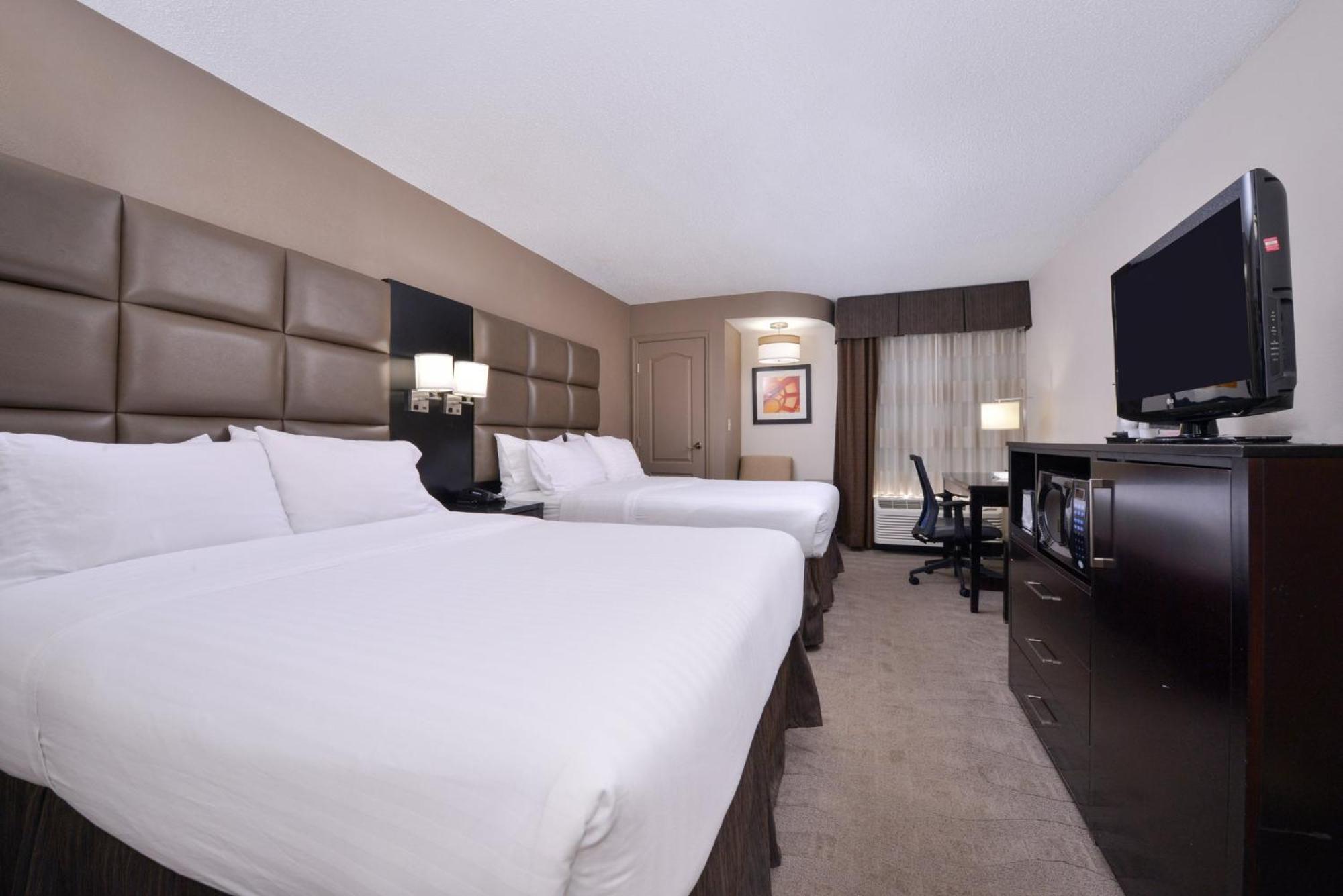 Holiday Inn Express Burlington By Ihg Exterior foto